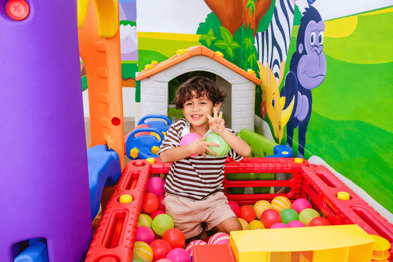 Câu lạc bộ trẻ em